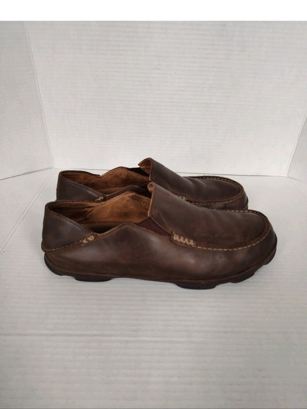 OluKai Moloa Men's Brown Leather Slip On Shoes Size 11 Loafers 10128-6348